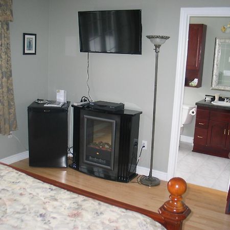 Arnica Bed & Breakfast Bed & Breakfast Niagara-on-the-Lake Room photo