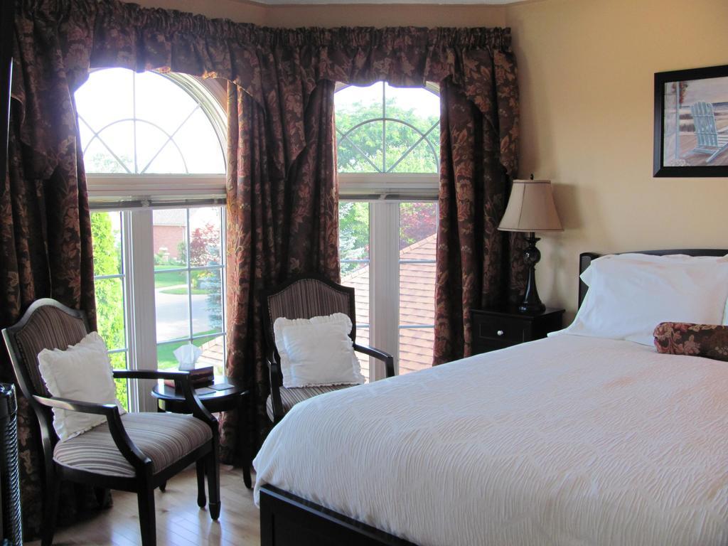 Arnica Bed & Breakfast Bed & Breakfast Niagara-on-the-Lake Exterior photo