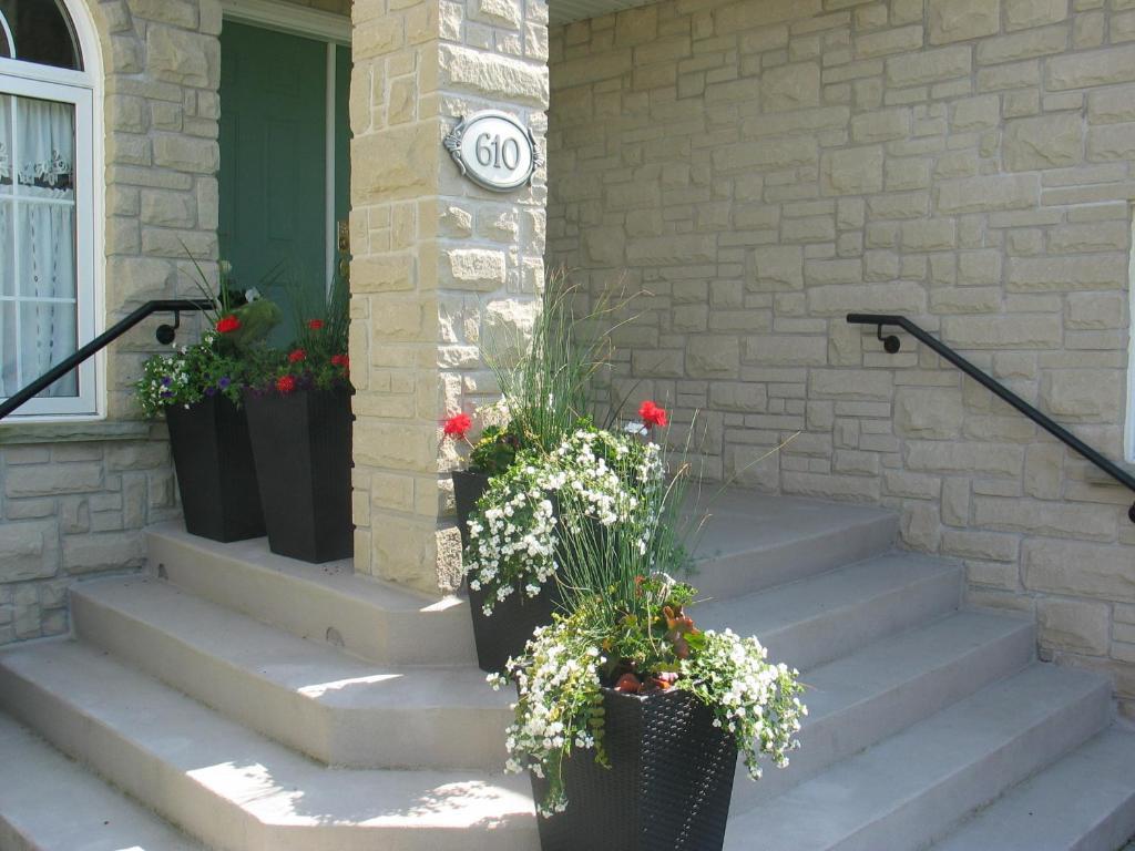 Arnica Bed & Breakfast Bed & Breakfast Niagara-on-the-Lake Exterior photo